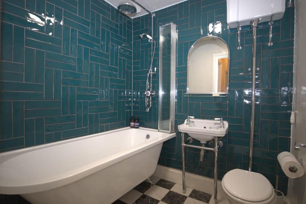 Seagulls Nest- Stylish 1 Bed Seafront Apartment Hastings Eksteriør bilde
